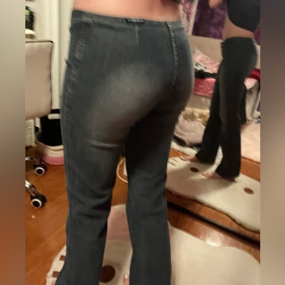 Jeans - Picture 4 of 4